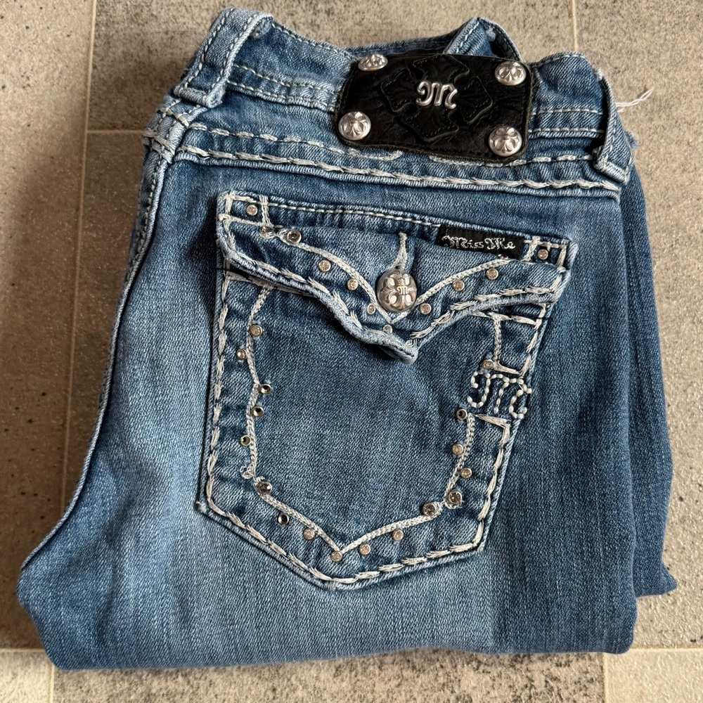 Miss Me Boot Cut Jeans Size 28
